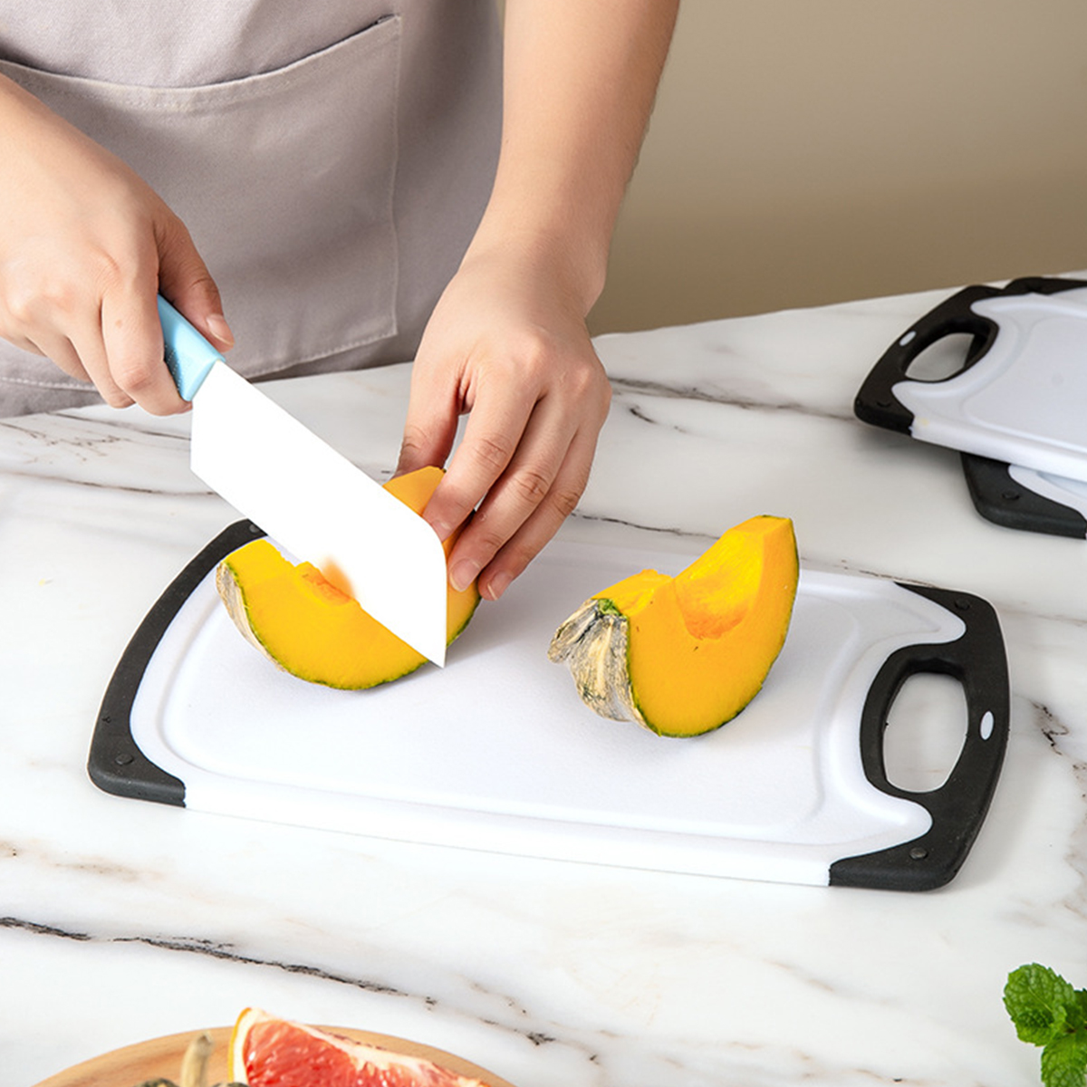 لوح تقطيع بلاستيكي مزدوج الجوا - مراجعة Cutting Board Foam وسعره